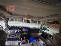 تۆیۆتا لاند کروزەر